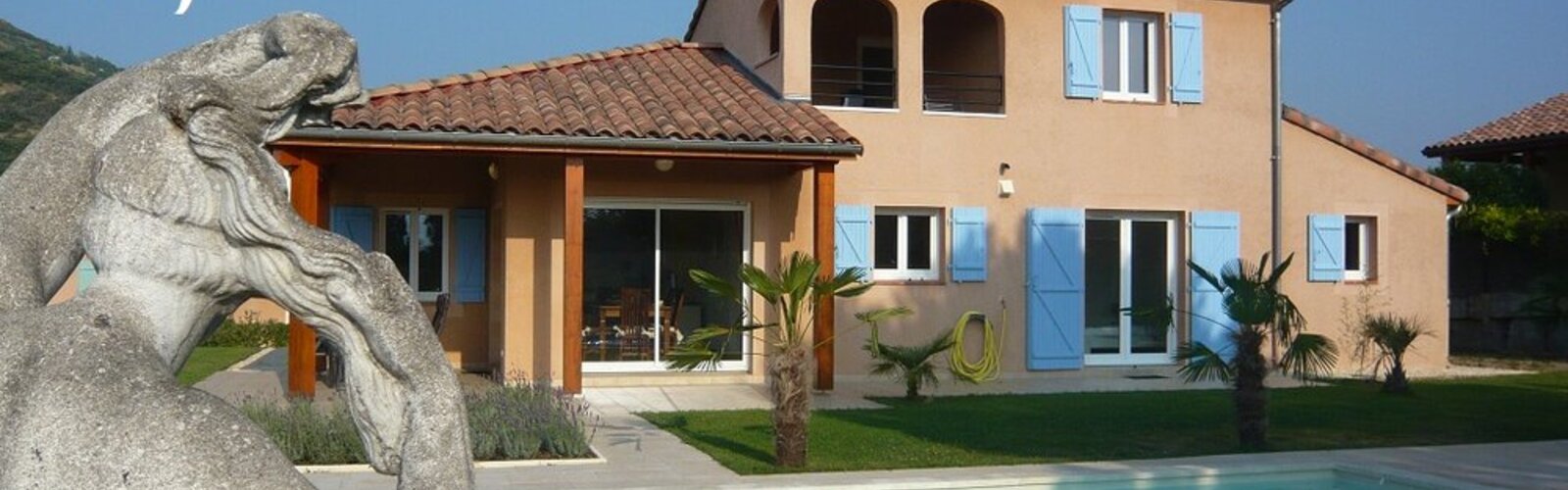 Holiday homes in France