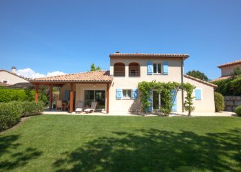 Holiday homes in France