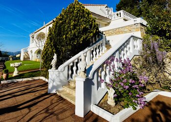 Holiday homes in France