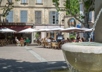 Holiday homes in France