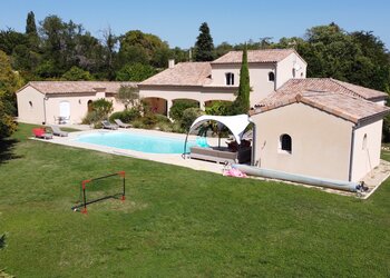 Holiday homes in France