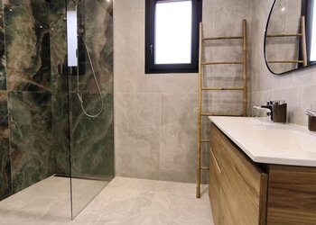 Holiday homes in France