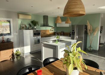 Holiday homes in France