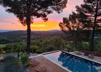 Holiday homes in France