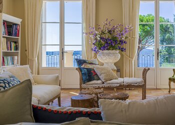 Holiday homes in France