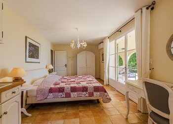 Holiday homes in France