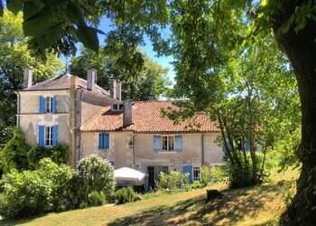 Holiday homes in France