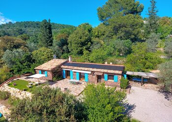 Holiday homes in France