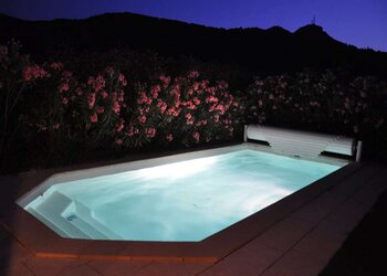 Holiday homes in France