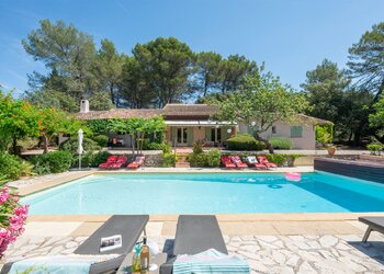 Holiday homes in France