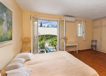 Holiday homes in France