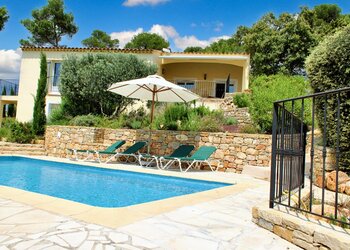 Holiday homes in France