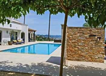 Holiday homes in France