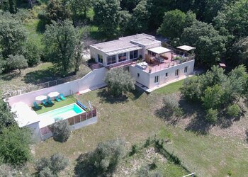 Holiday homes in France