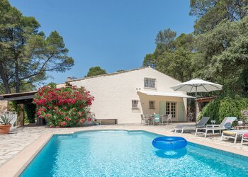 Holiday homes in France