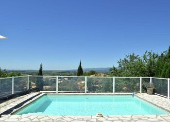 Holiday homes in France