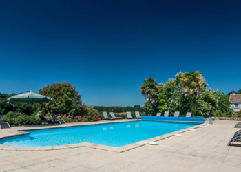 Holiday homes in France