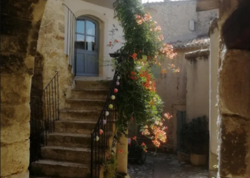 Holiday homes in France