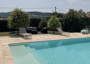 Holiday homes in France