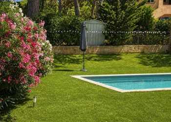 Holiday homes in France