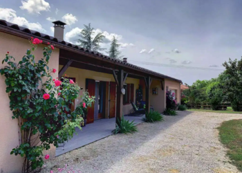 Holiday homes in France