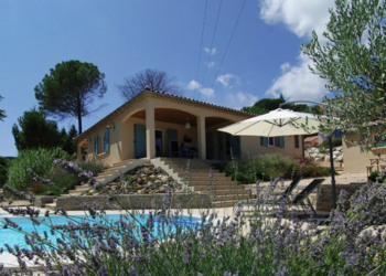 Holiday homes in France