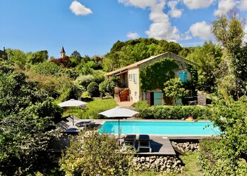 Holiday homes in France