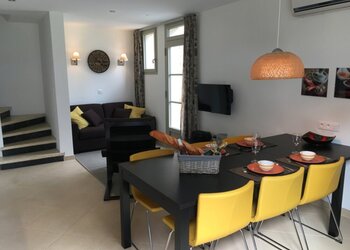 Holiday homes in France
