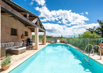 Holiday homes in France