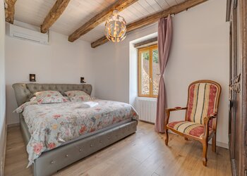 Holiday homes in France