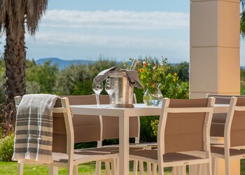 Holiday homes in France