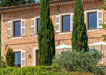 Holiday homes in France