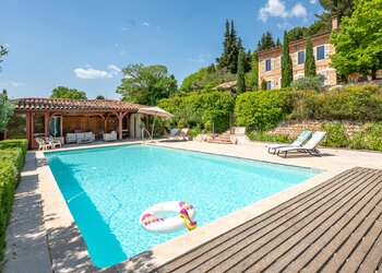 Holiday homes in France