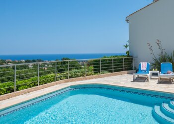Holiday homes in France