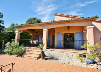 Holiday homes in France