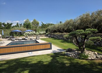 Holiday homes in France
