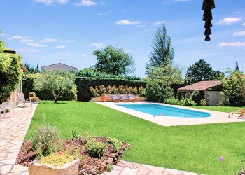Holiday homes in France