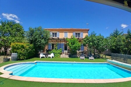 Holiday homes in France