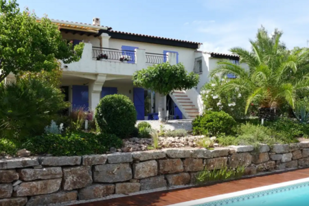 Holiday homes in France