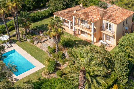Holiday homes in France
