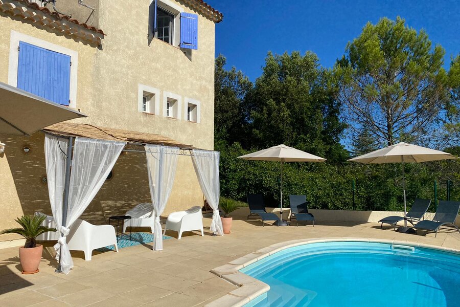 Holiday homes in France