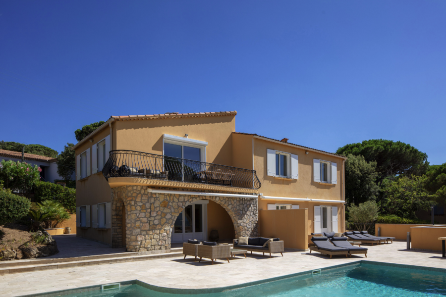 Holiday homes in France